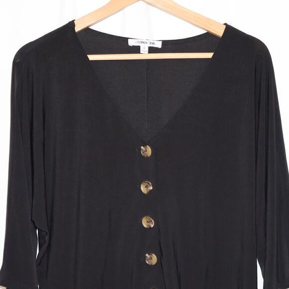 Uncommon Job Cropped Jacket Blazer Women Size Medium Black 5 button front - Picture 9 of 9